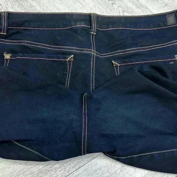 Jessica Simpson Kiss Me Jegging - Picture 9 of 9